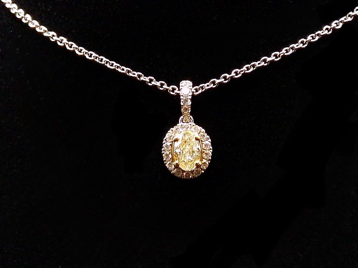 Fancy Yellow Diamond Pendant