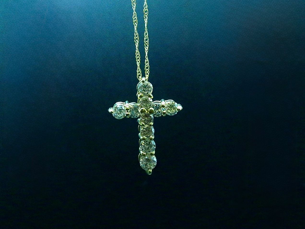 Natural Diamond Cross pendant